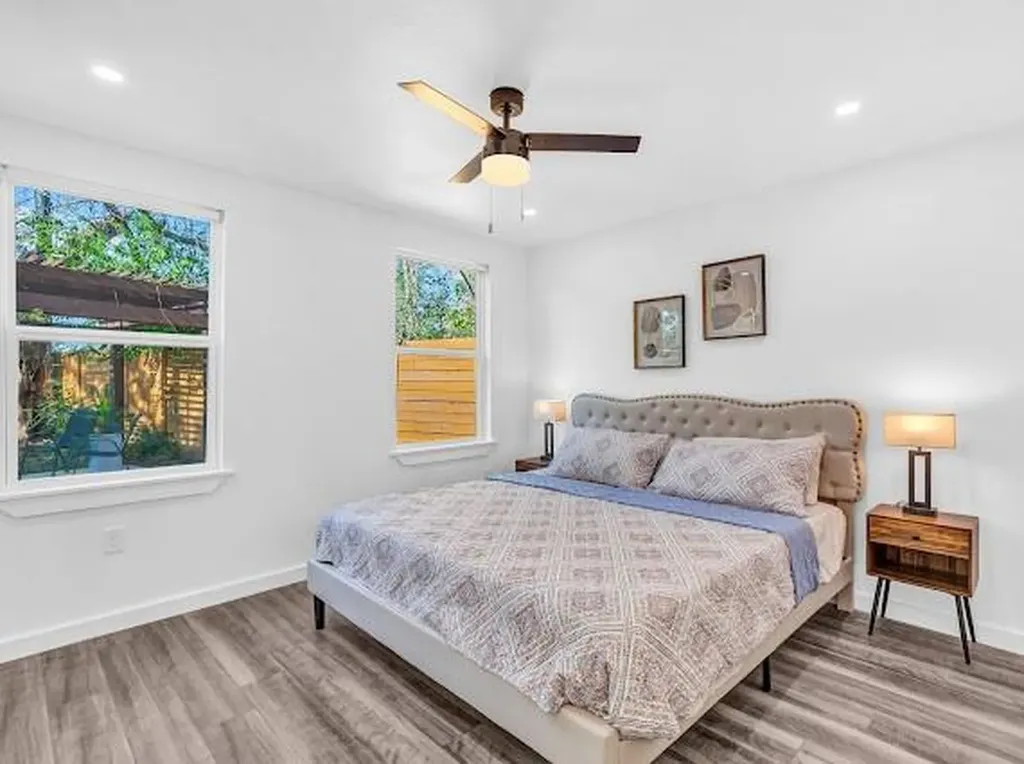 3104 E 16th Street Austin TX 78702