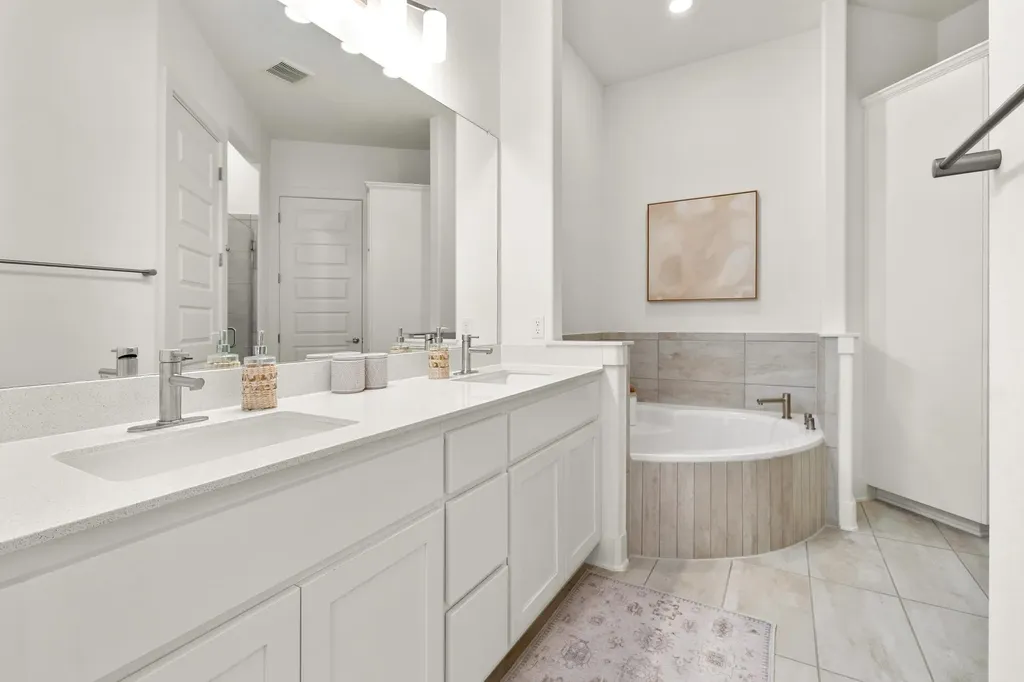 115 Beneteau Drive Austin TX 78738