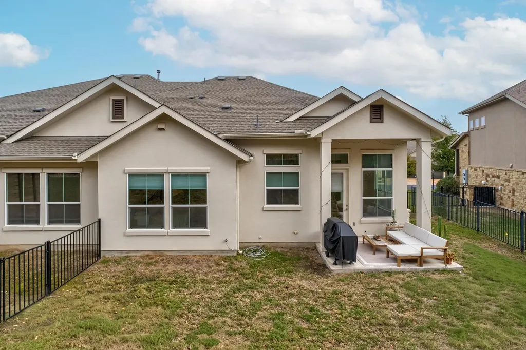 115 Beneteau Drive Austin TX 78738