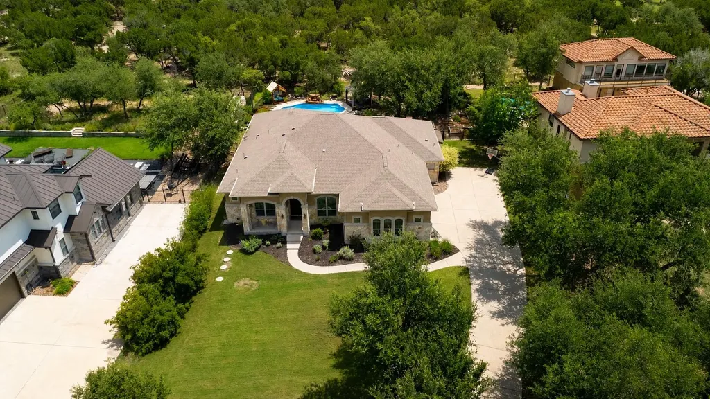 17001 Northlake Hills Drive Jonestown TX 78645