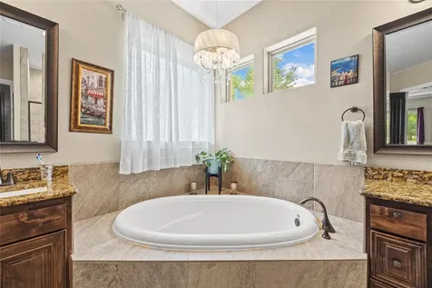 17001 Northlake Hills Drive Jonestown TX 78645