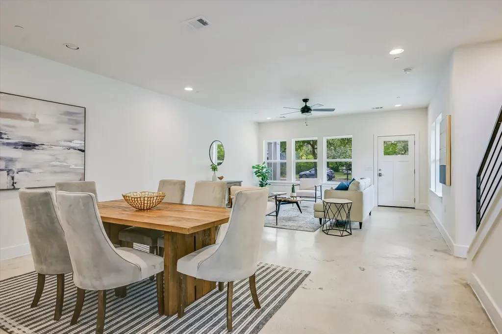 1121 Walton Lane Austin TX 78721