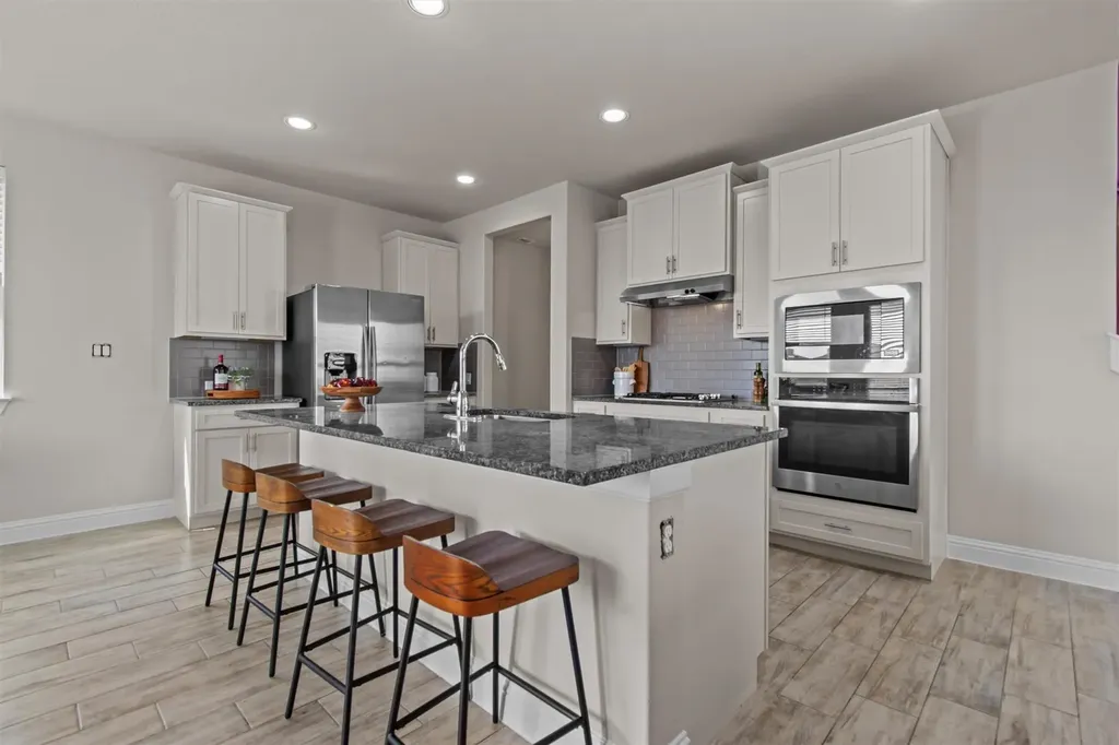 124 Oakstone Drive Georgetown TX 78628