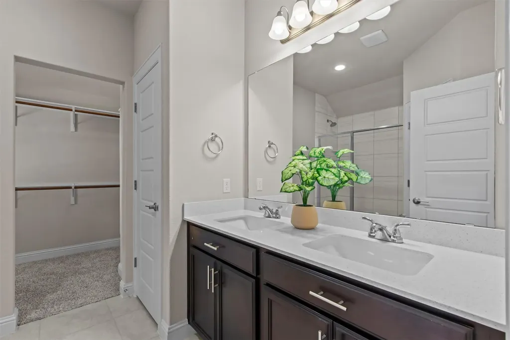 124 Oakstone Drive Georgetown TX 78628