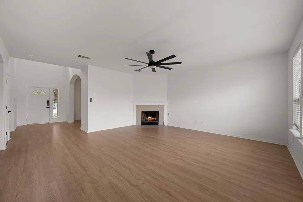 11008 Silo Valley Drive Austin TX 78754