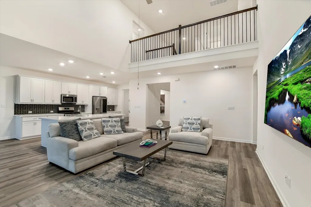737 Leeward Pass Leander TX 78641
