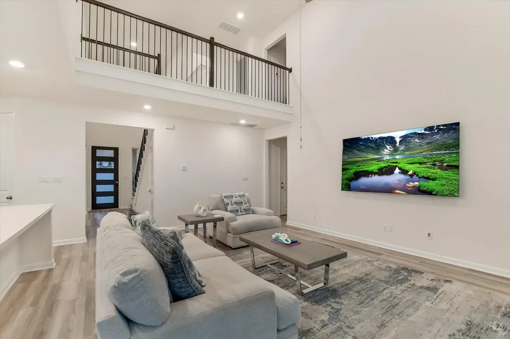 737 Leeward Pass Leander TX 78641