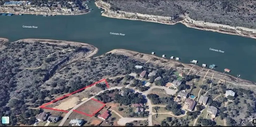 22005 Redbird Drive Lago Vista TX 78645