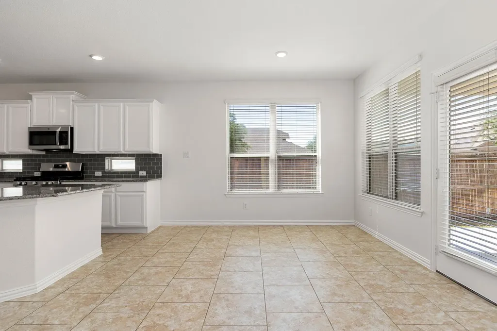 4032 Flowstone Lane Round Rock TX 78681