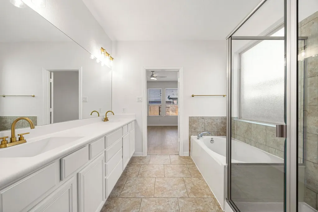 4032 Flowstone Lane Round Rock TX 78681