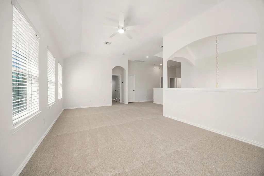 4032 Flowstone Lane Round Rock TX 78681