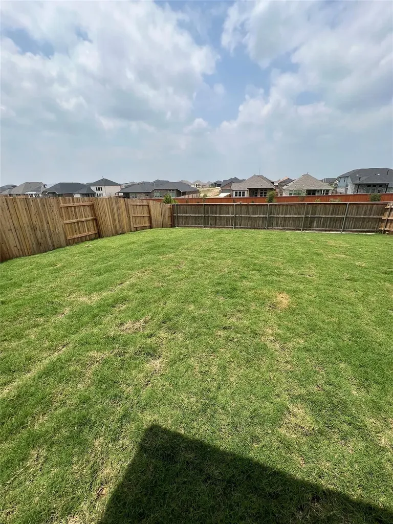 499 Tree Nut Loop Buda TX 78610