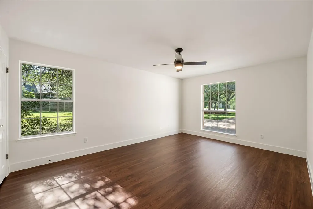 3501 Corner Brook Cove Austin TX 78739