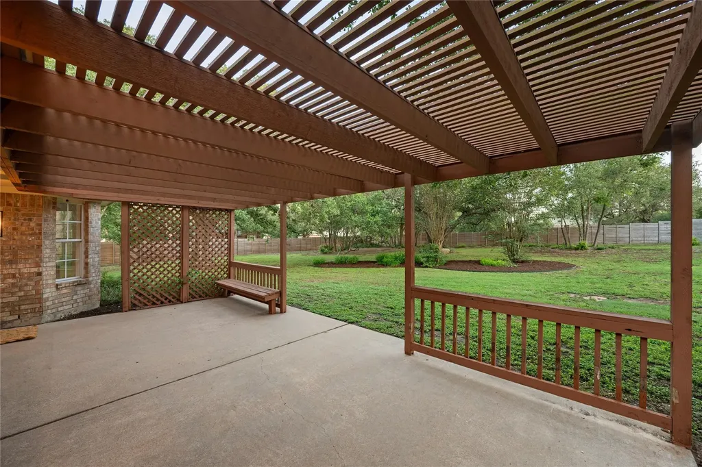 3501 Corner Brook Cove Austin TX 78739