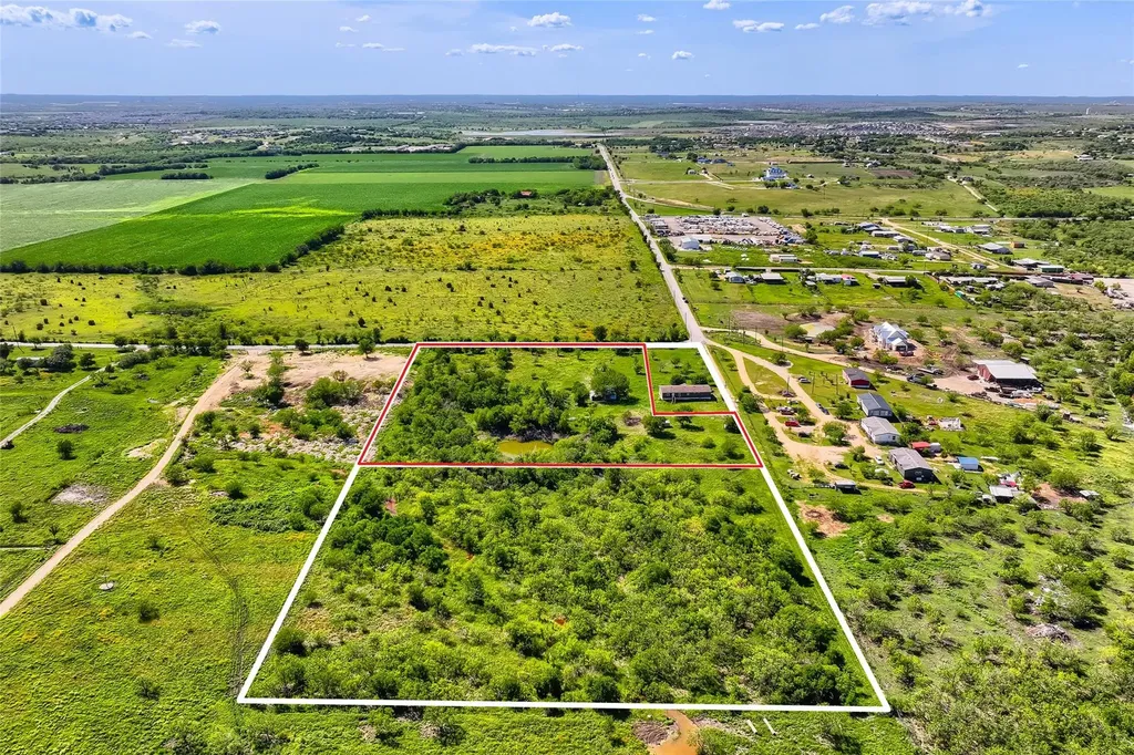 401 Graef (148539) Road Kyle TX 78640