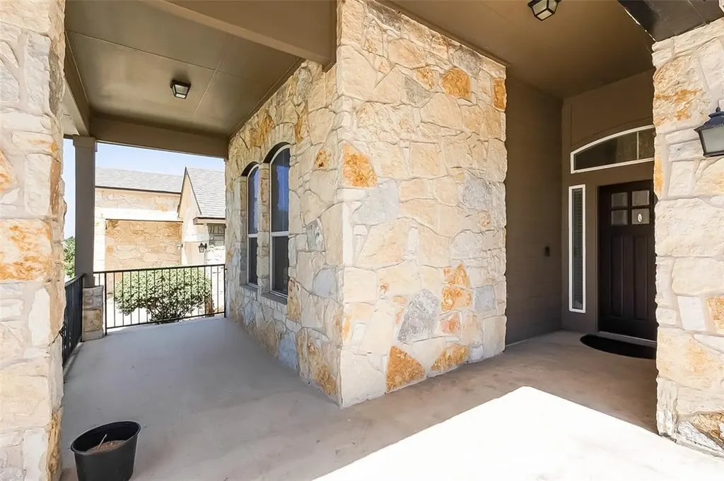 11608 Reading Court Austin TX 78717