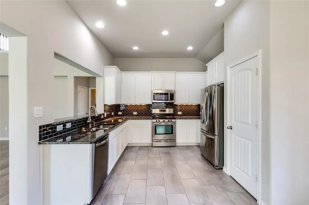 11608 Reading Court Austin TX 78717