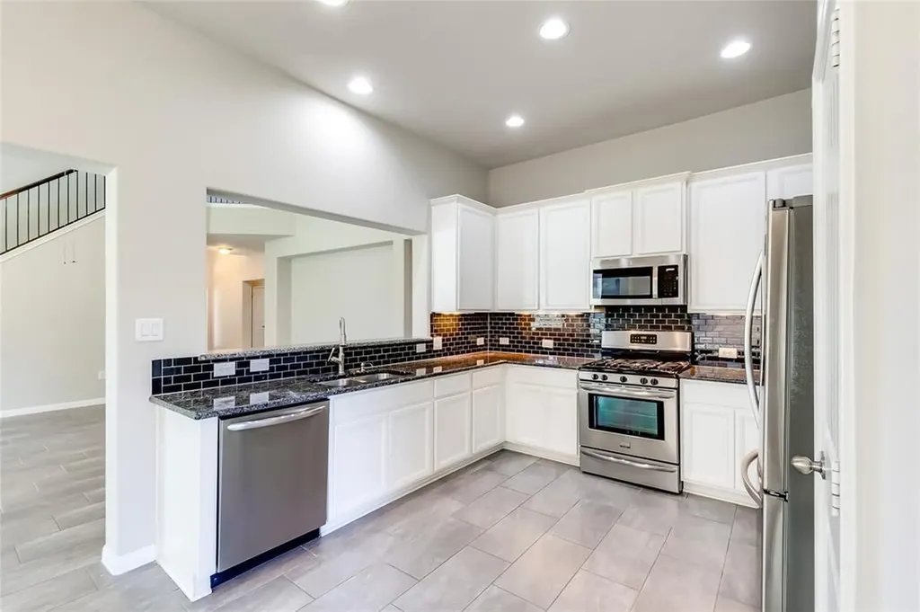 11608 Reading Court Austin TX 78717
