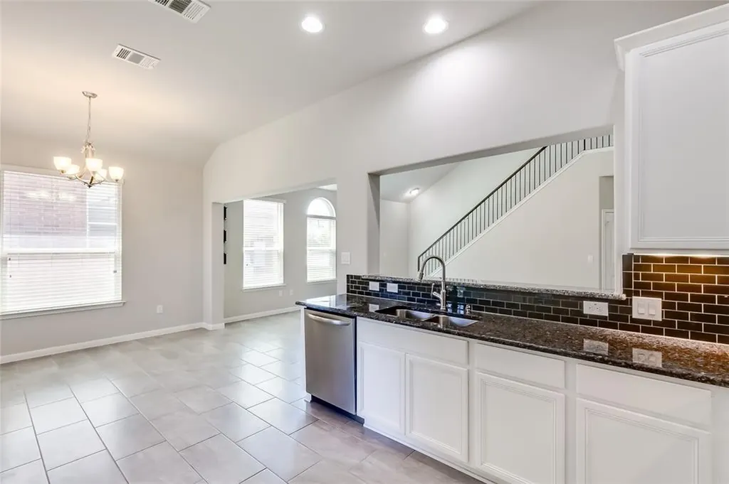 11608 Reading Court Austin TX 78717