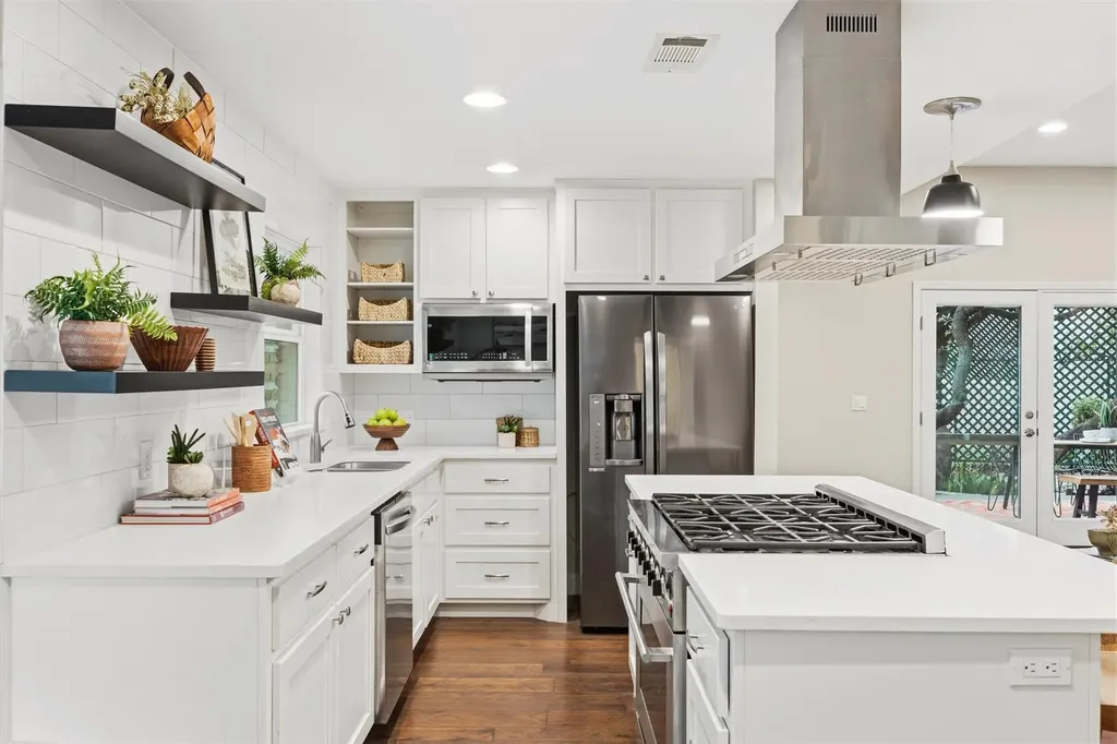 6505 Shadow Valley Drive Austin TX 78731