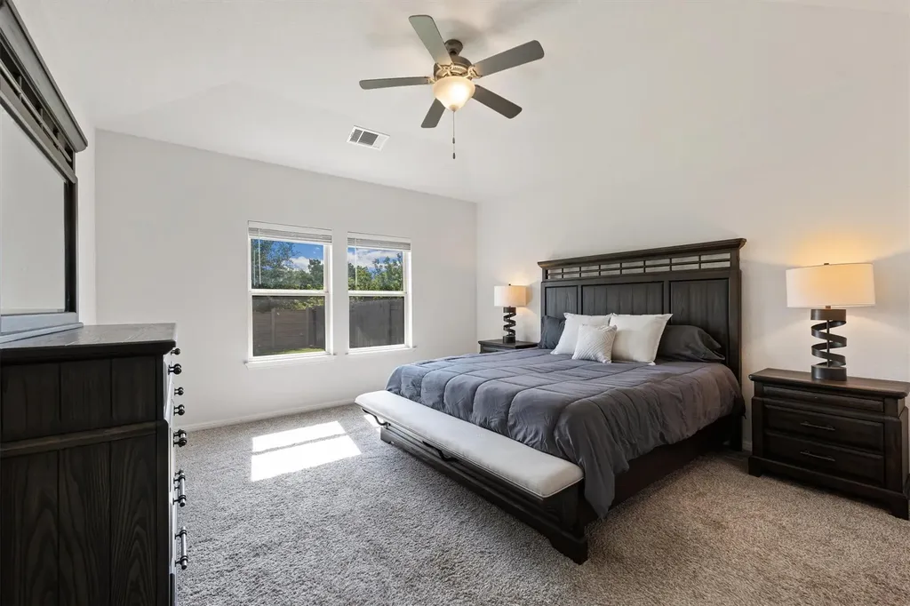 612 Sigourney Way Leander TX 78641