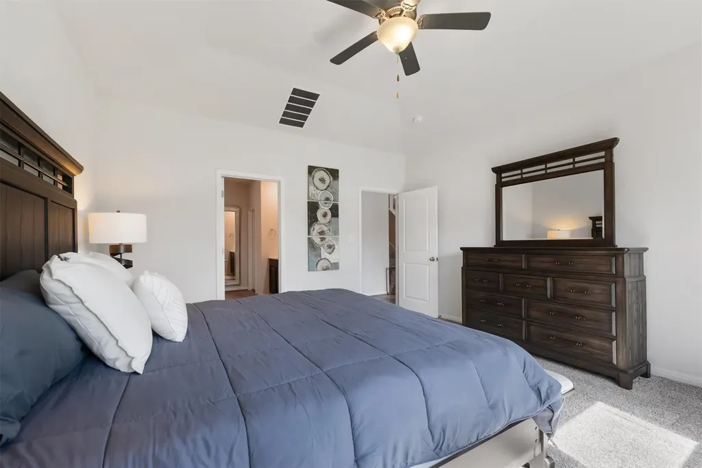 612 Sigourney Way Leander TX 78641