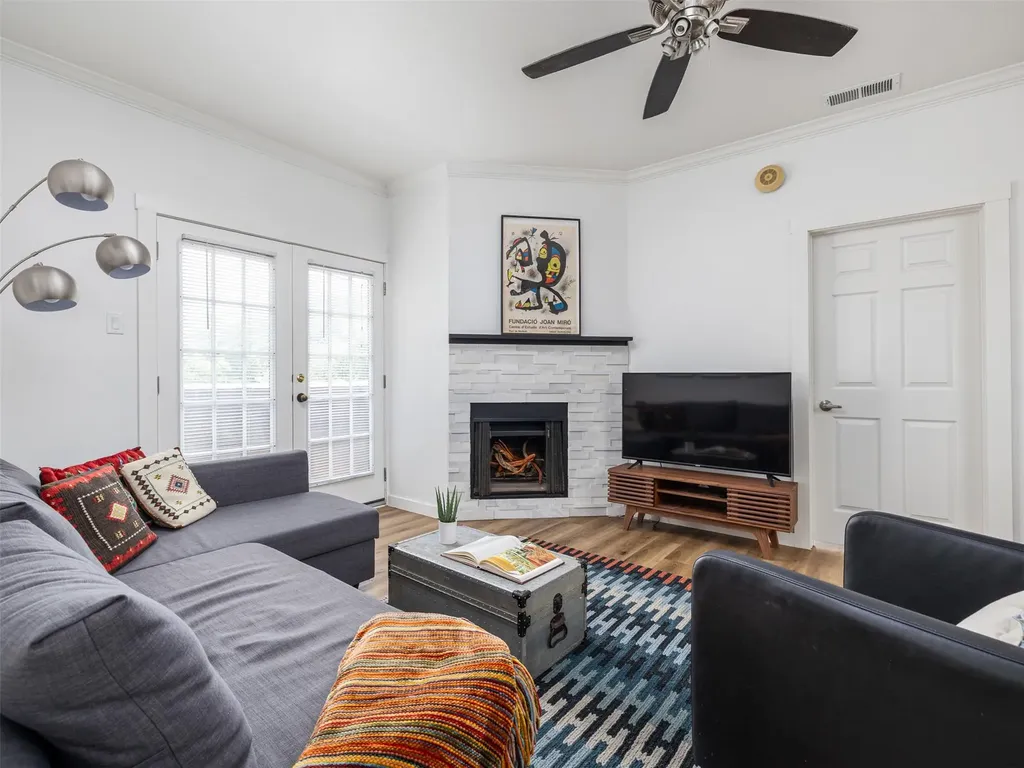 2509 Pearl Street Austin TX 78705