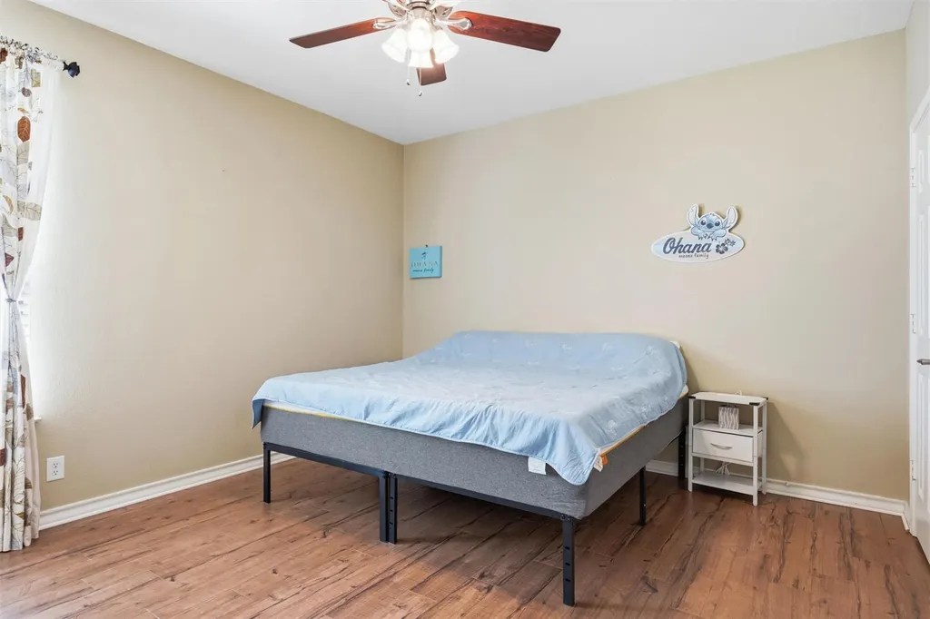 305 Hogg Pecan Pass Austin TX 78748