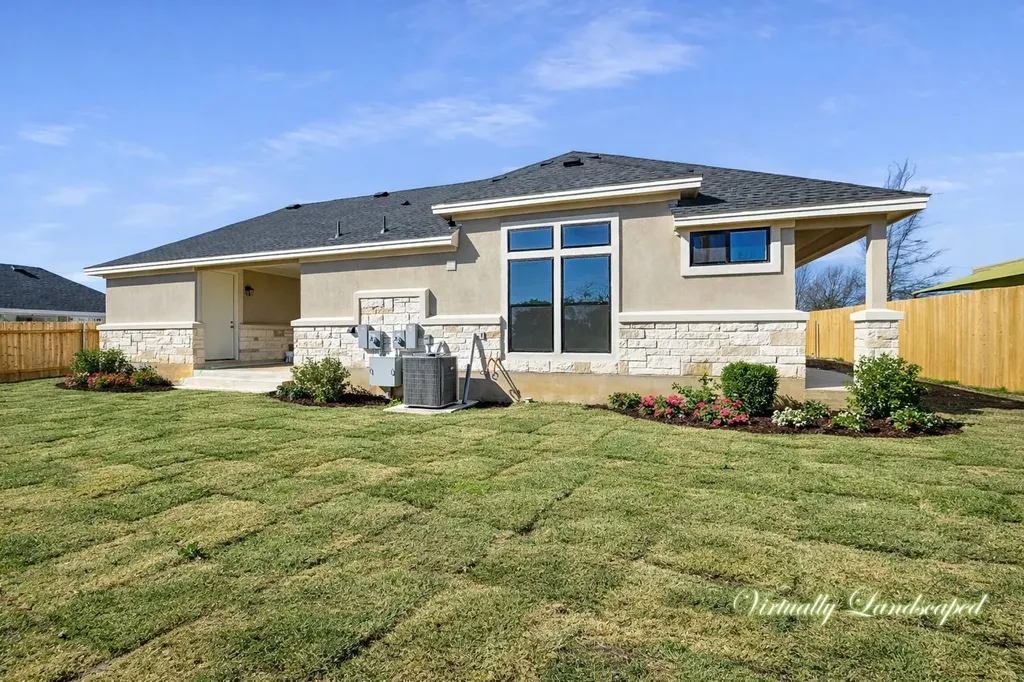 511-513 Lion Drive Leander TX 78641