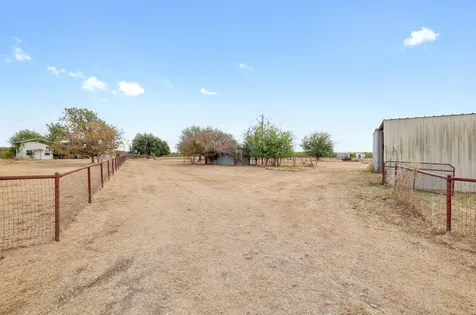 22300 Fm 971 Granger TX 76530