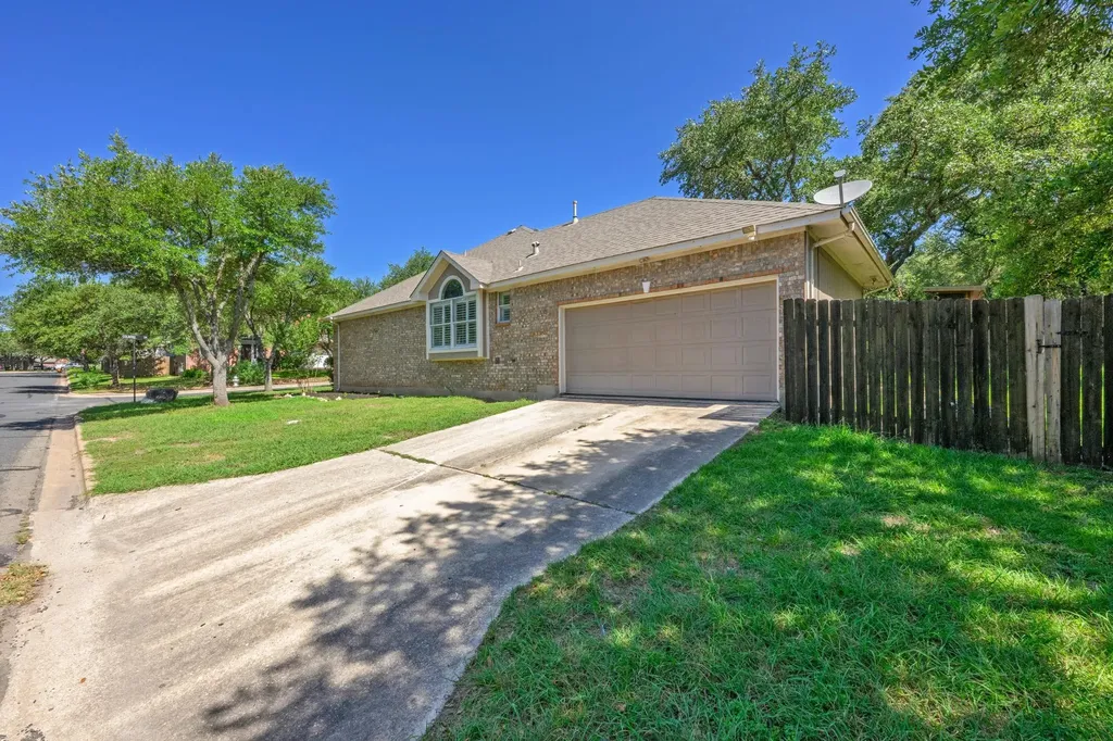 9321 Colberg Drive Austin TX 78749