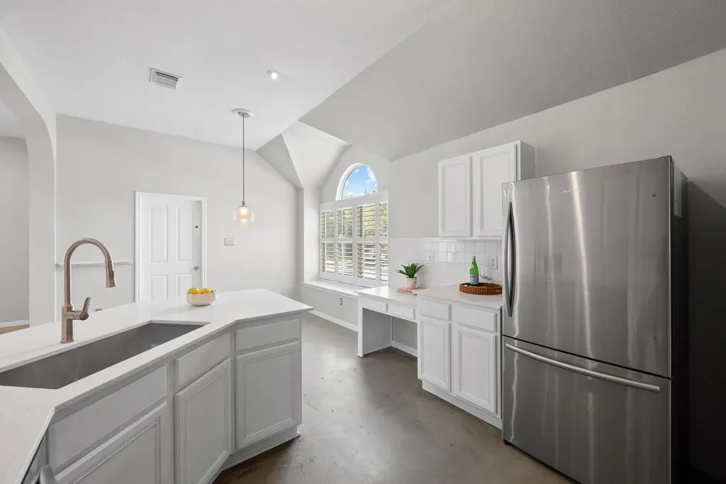 9321 Colberg Drive Austin TX 78749