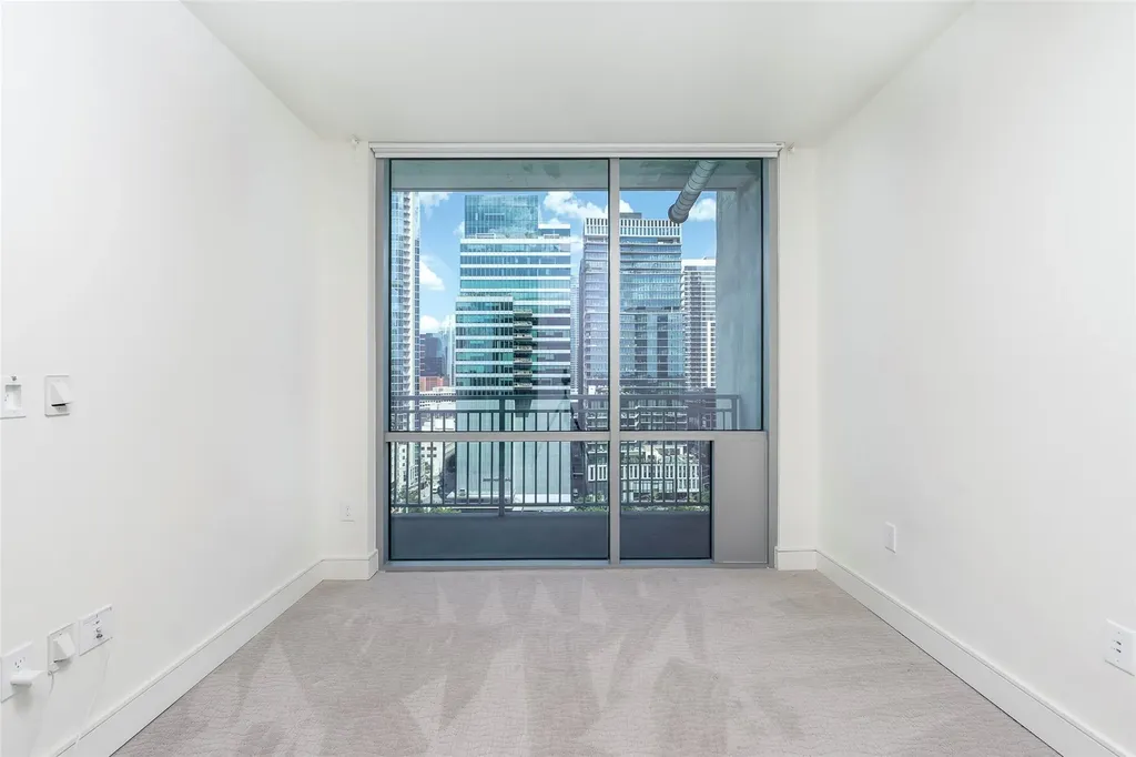 222 West Avenue Austin TX 78701