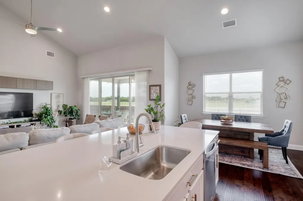 16940 Aventura Avenue Pflugerville TX 78660