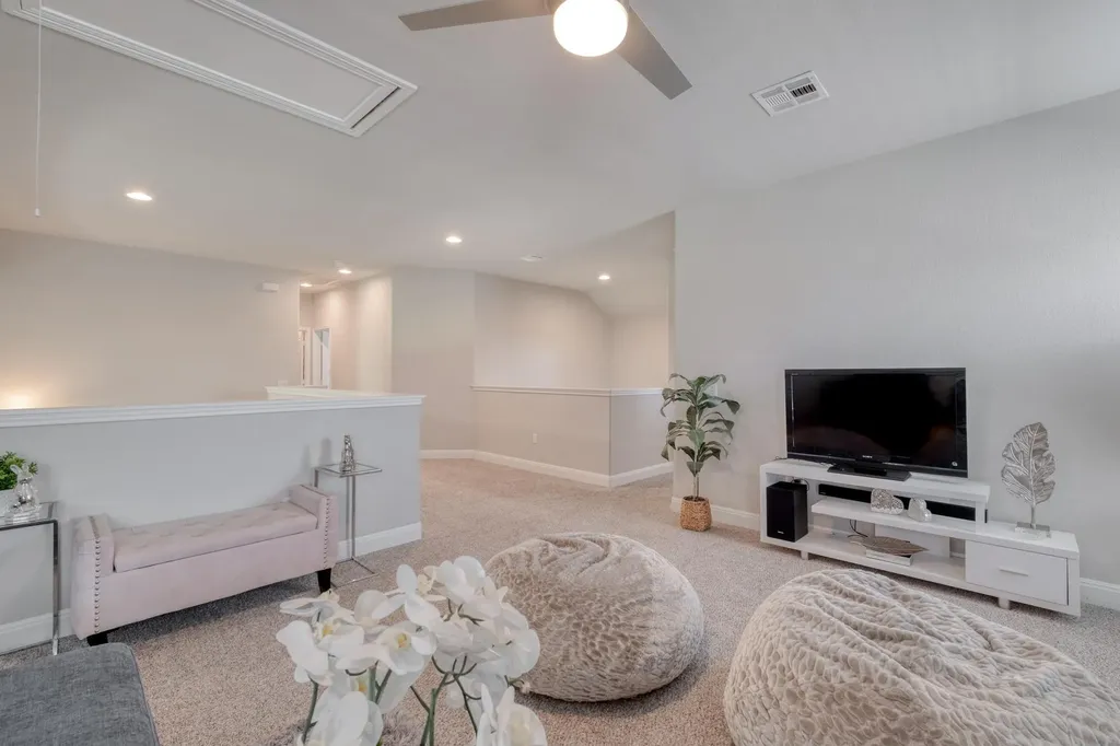 16940 Aventura Avenue Pflugerville TX 78660