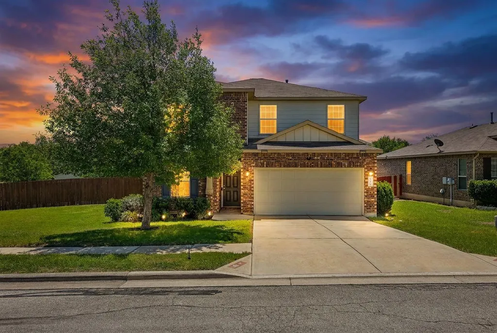 140 Lynn Crest Bend Buda TX 78610