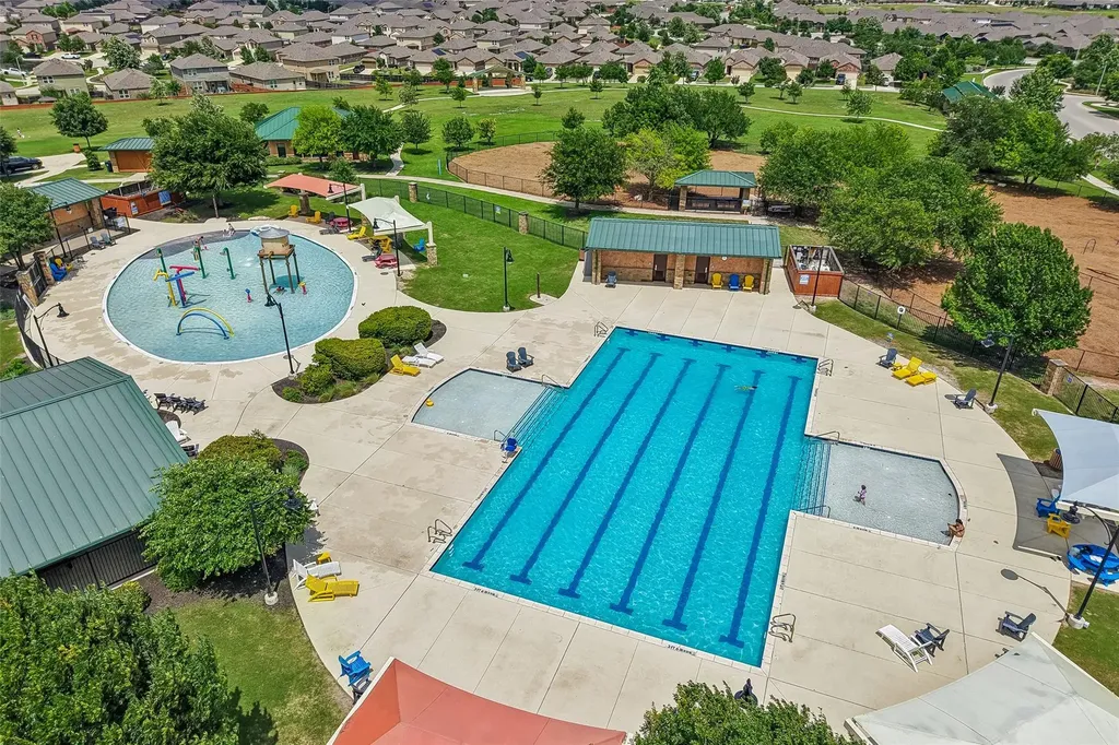 140 Lynn Crest Bend Buda TX 78610