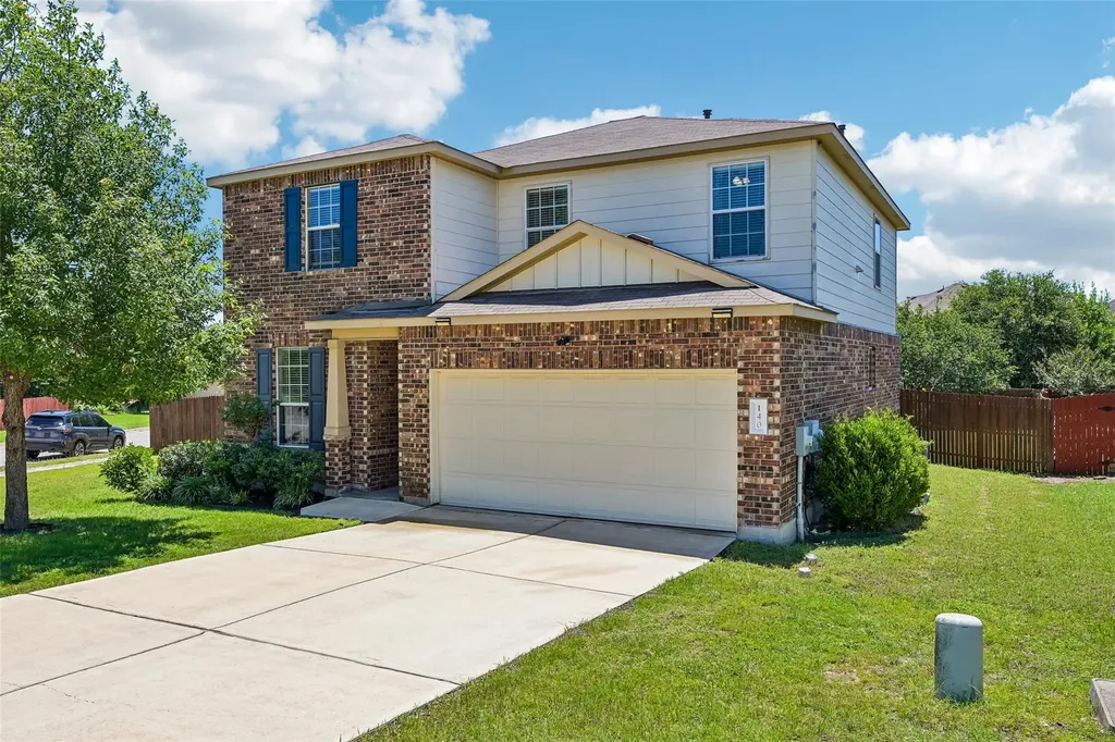 140 Lynn Crest Bend Buda TX 78610