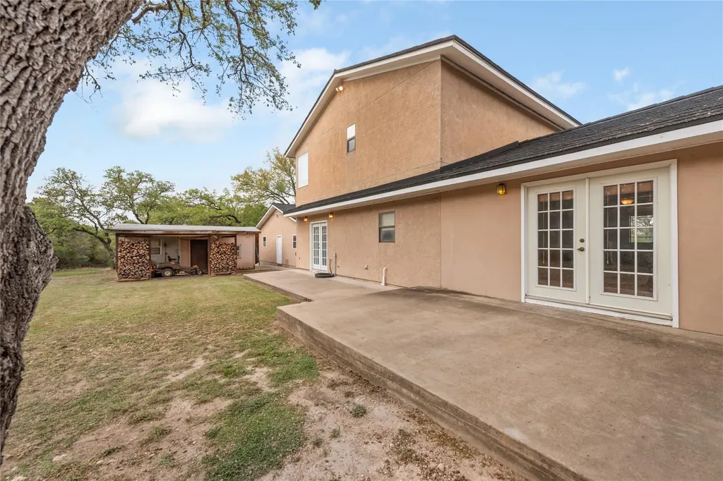 4948 Travis Oaks Drive Marble Falls TX 78654
