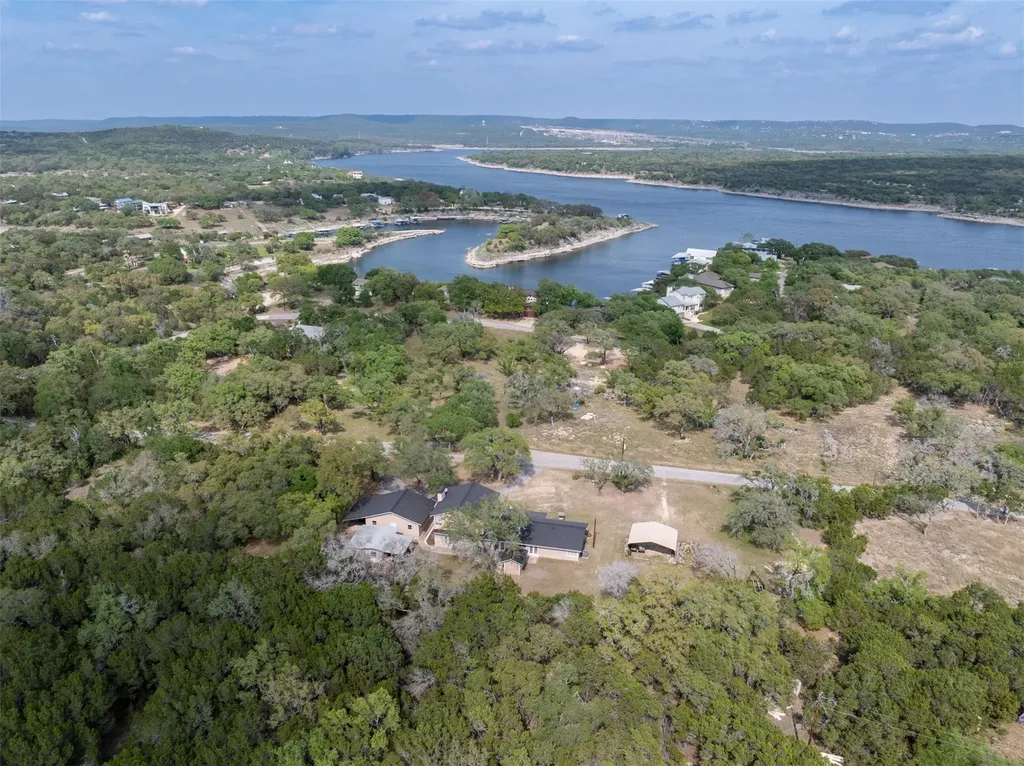 4948 Travis Oaks Drive Marble Falls TX 78654