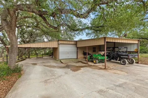 1128 Posey Ranch Road Fischer TX 78623