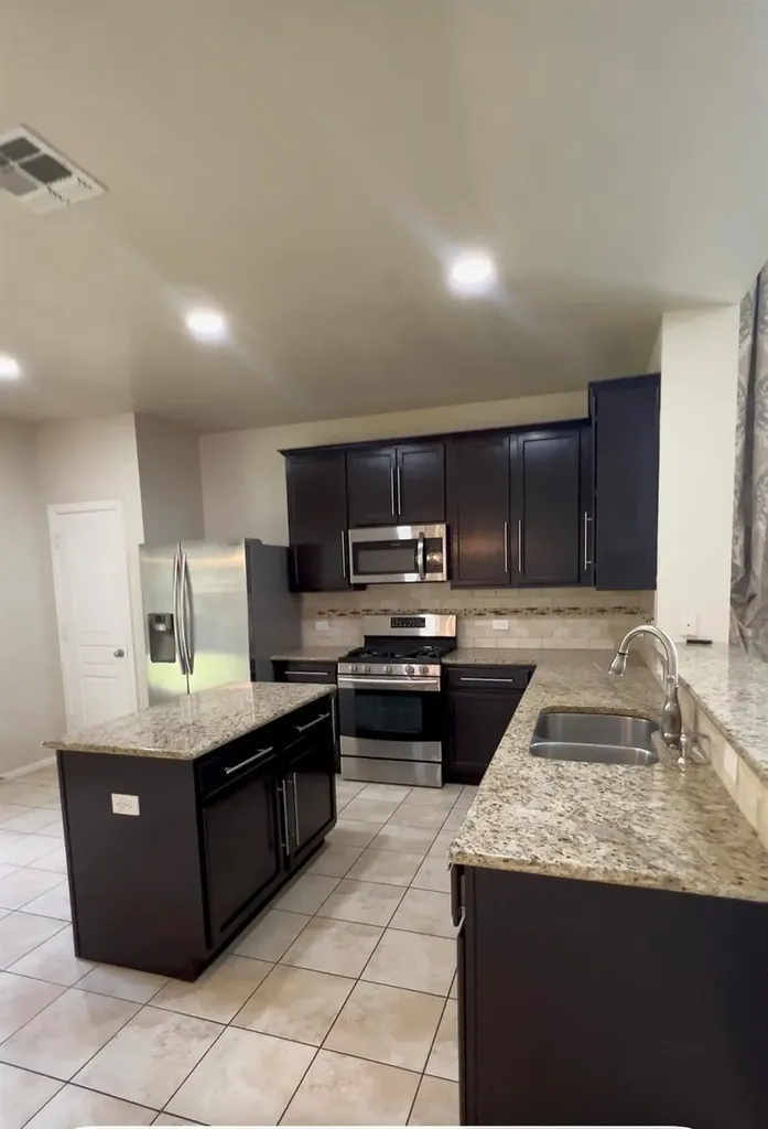1060 Zeus Circle Round Rock TX 78665