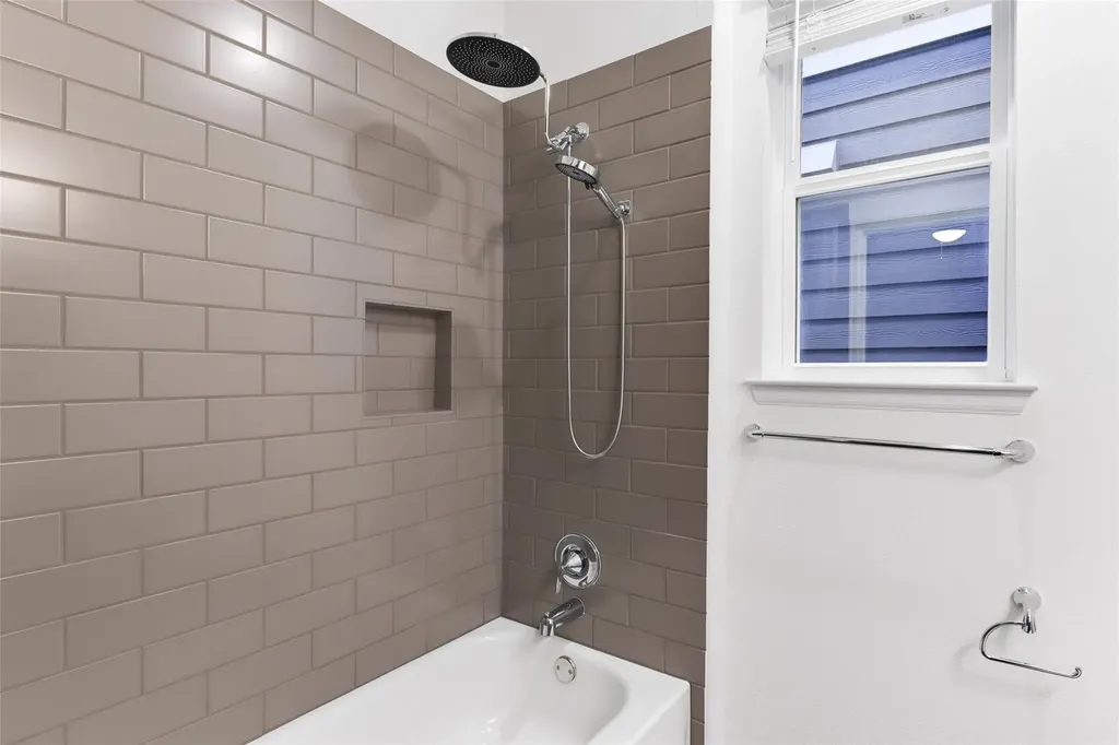 10102 Erwin Trail Austin TX 78717