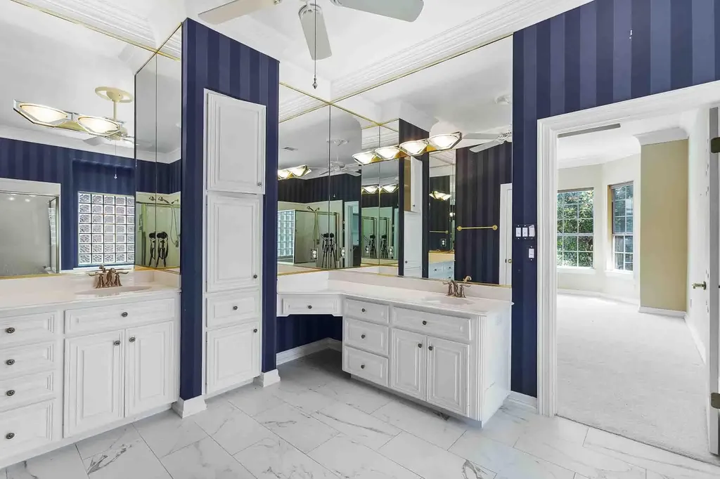 10609 Skyflower Drive Austin TX 78759