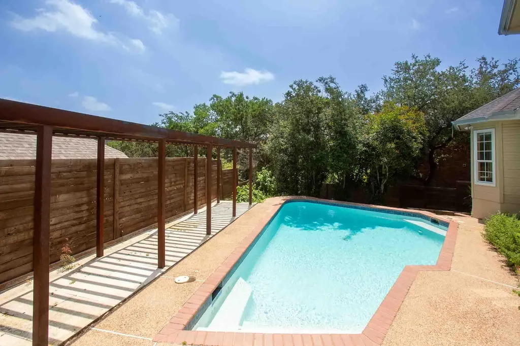 10609 Skyflower Drive Austin TX 78759