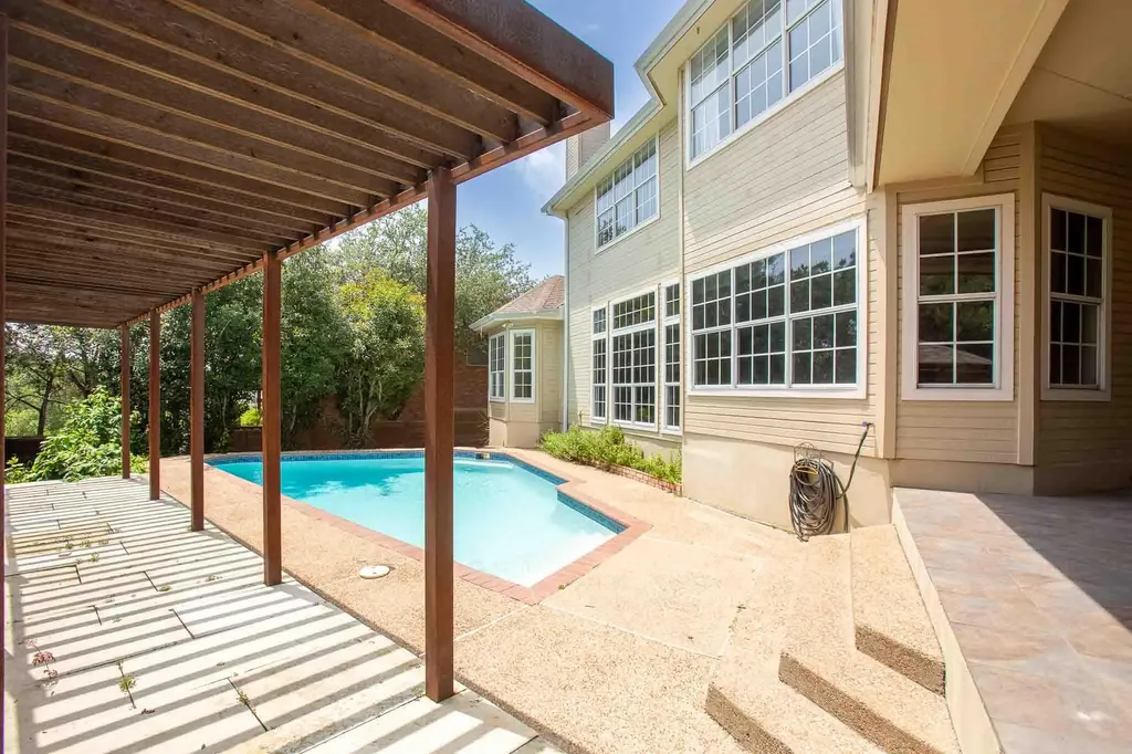 10609 Skyflower Drive Austin TX 78759