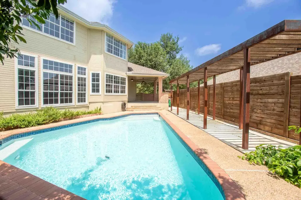 10609 Skyflower Drive Austin TX 78759