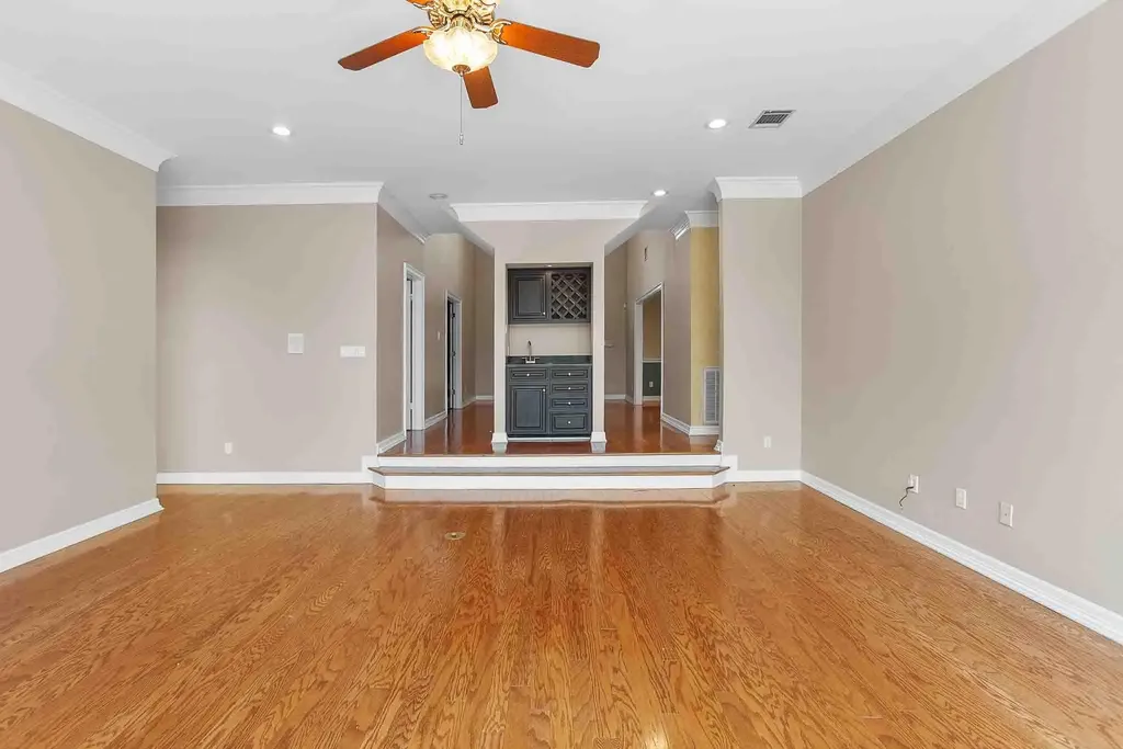 10609 Skyflower Drive Austin TX 78759