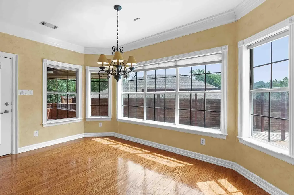 10609 Skyflower Drive Austin TX 78759