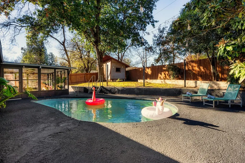 6822 Willamette Drive Austin TX 78723